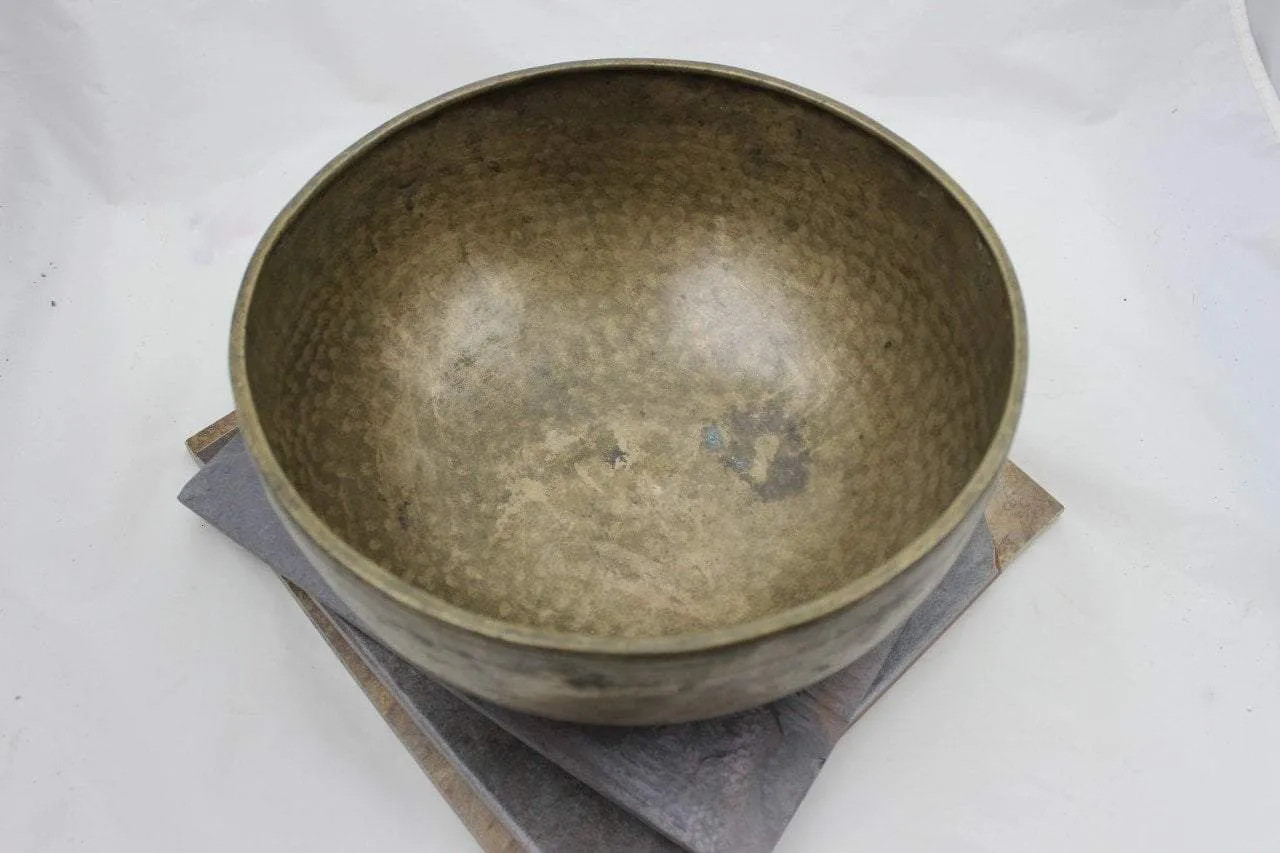 11 inch singing bowl Eb4 319hz