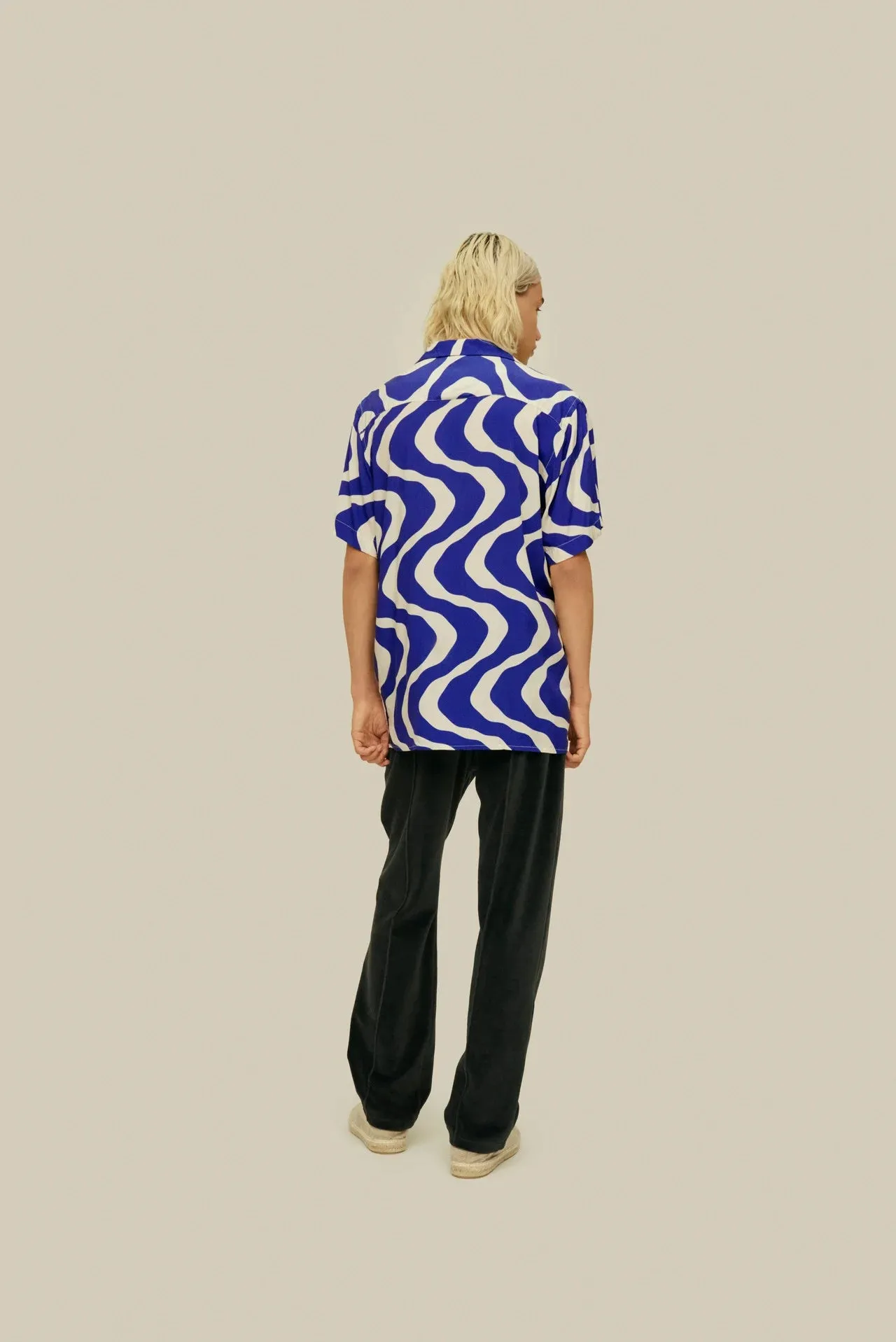 BLUE RIPPLING VISCOSE SHIRT