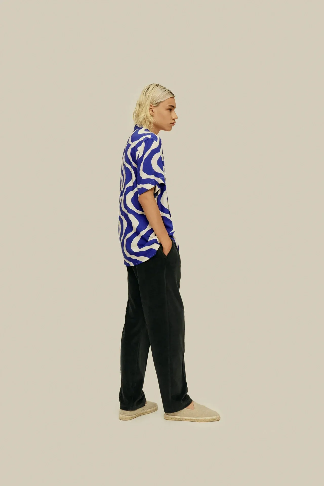 BLUE RIPPLING VISCOSE SHIRT