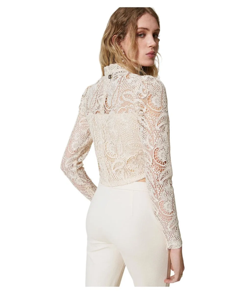 Blusa Cropped in Pizzo Macramè con Collo alla Coreana