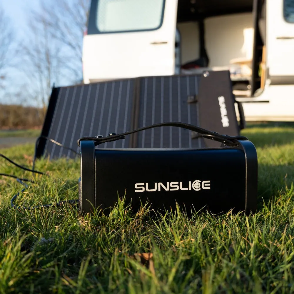 Fusion 40 Watts - Foldable and Portable Solar Panel