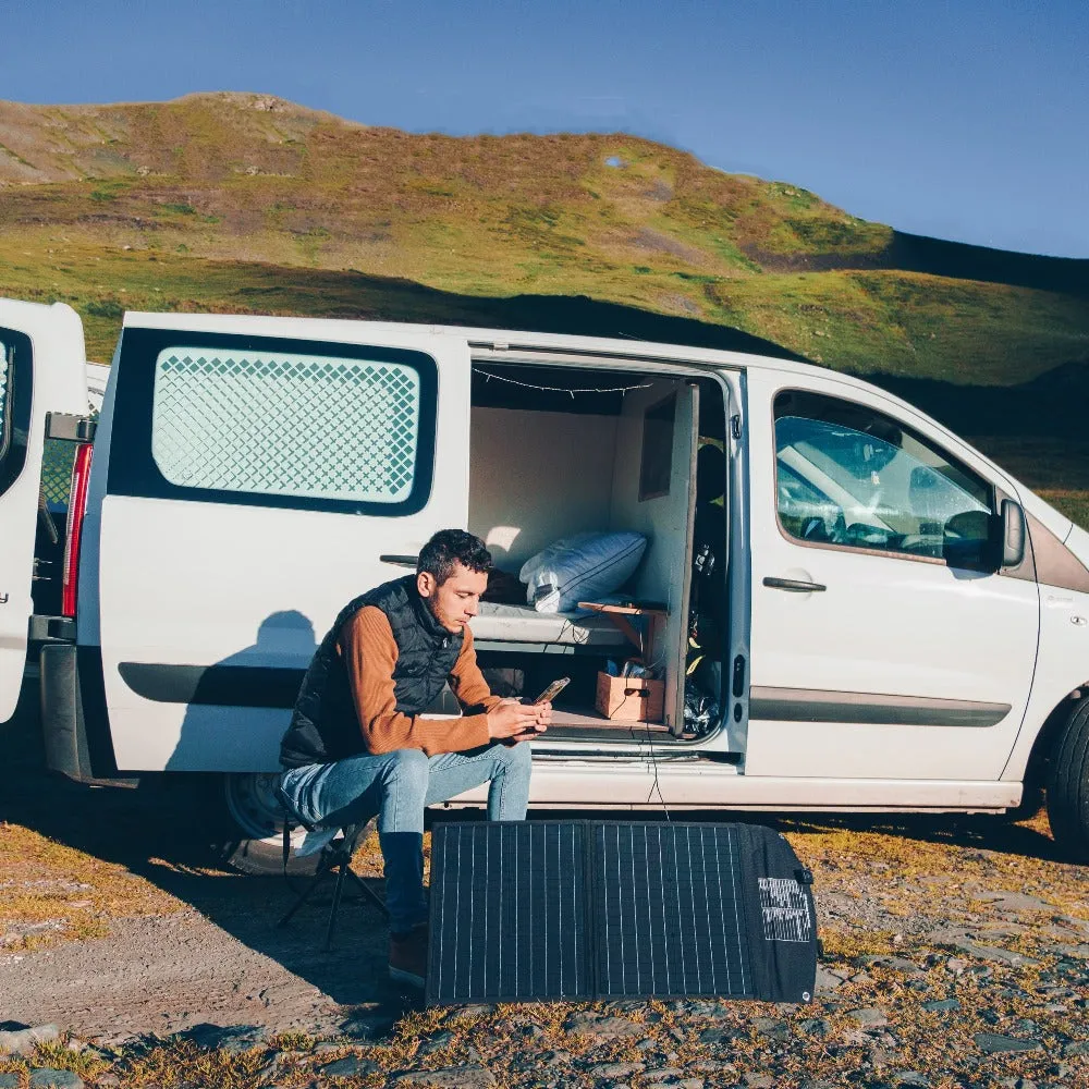 Fusion 40 Watts - Foldable and Portable Solar Panel