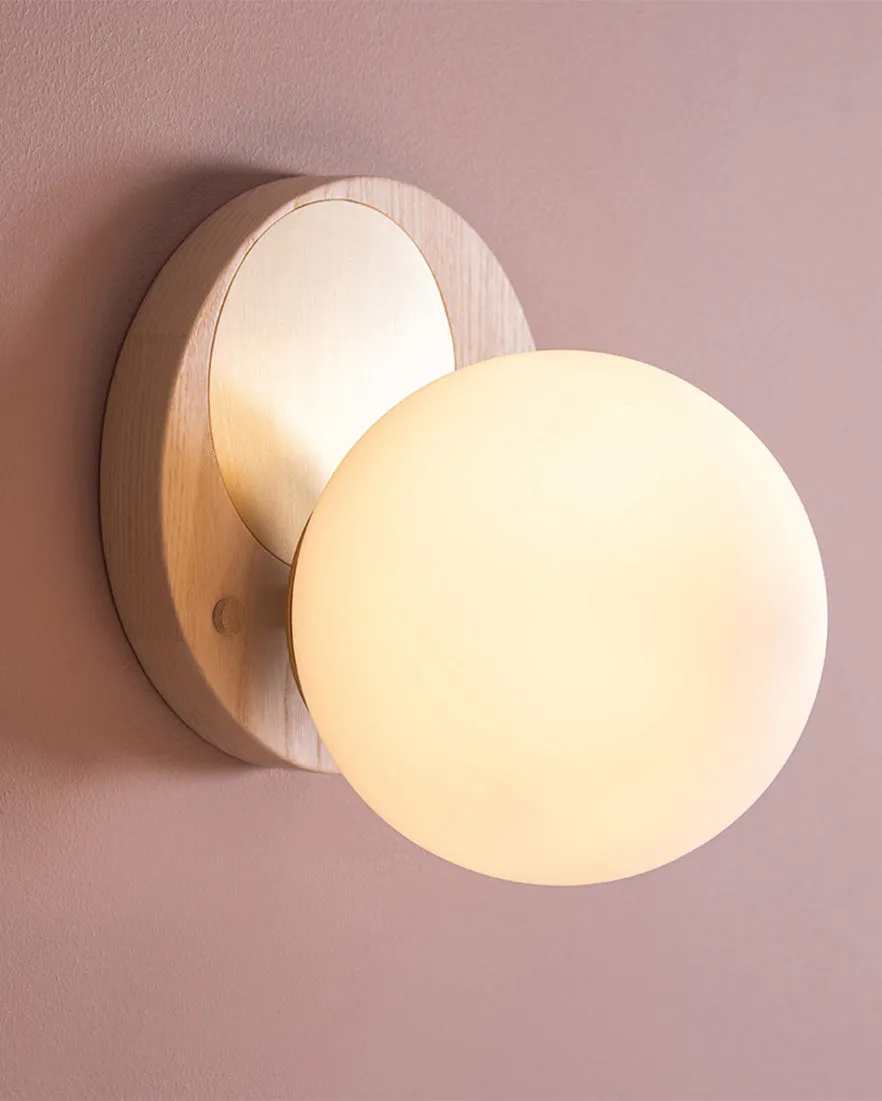 Raya Wall Light